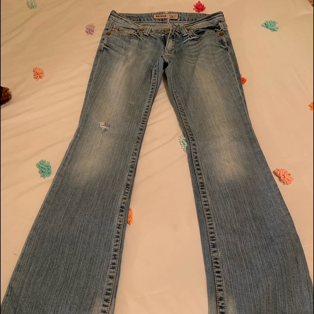 Buckle Jeans. Casey K low rise fit